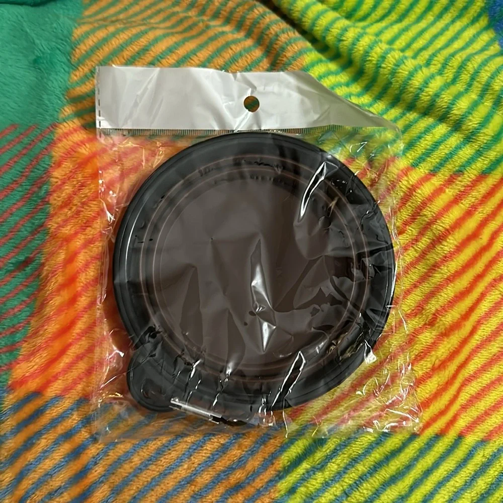 Clip On Collapsible Travel Water Bowl